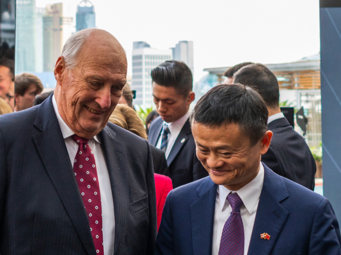 King Harald and Jack Ma. Photo: Tim Haukenes